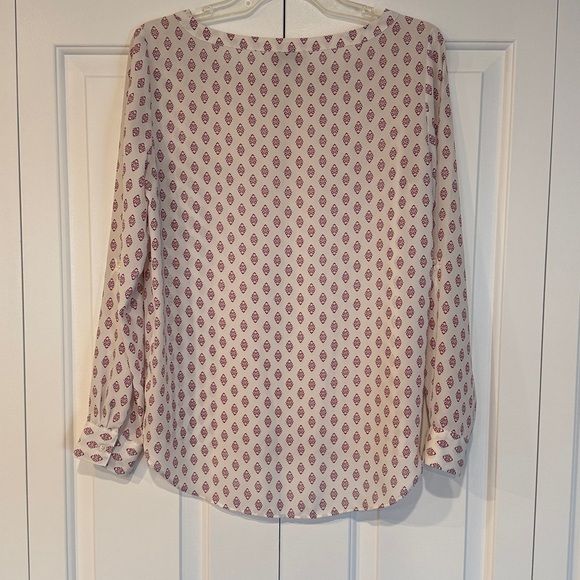 LOFT Blouse with Pink and Cream Pattern Size S - Picture 3 of 7
